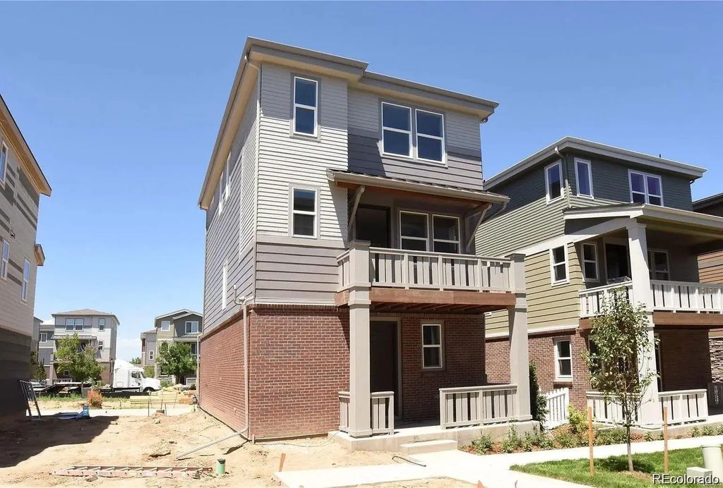 12887 E Wesley Place, Aurora