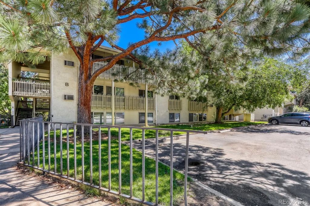2707 Valmont Road 211b, Boulder