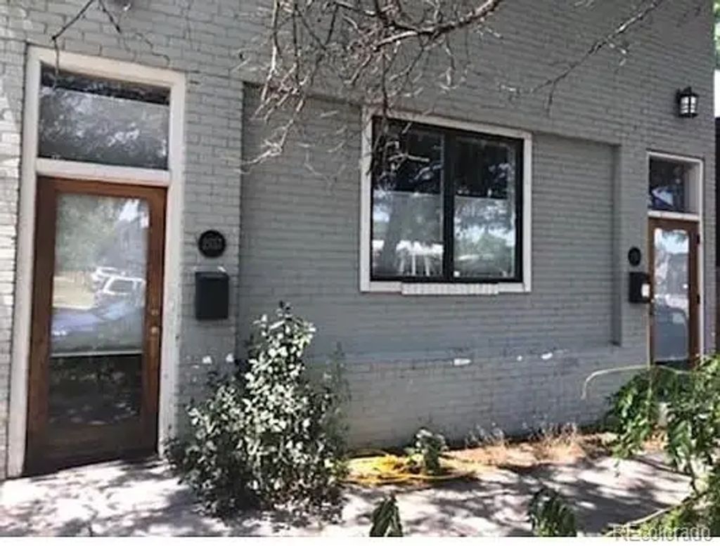 2557 N Clarkson Street, Denver