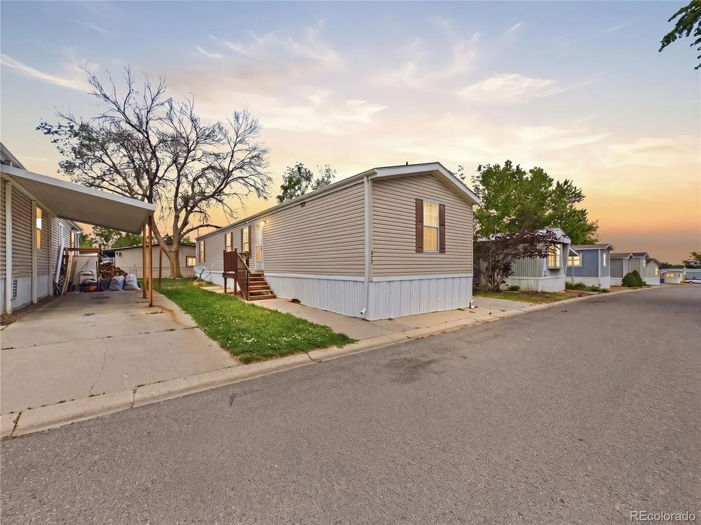 9850 Federal Boulevard, Federal Heights