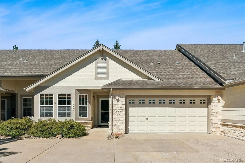 7937 S Algonquian Circle, Aurora
