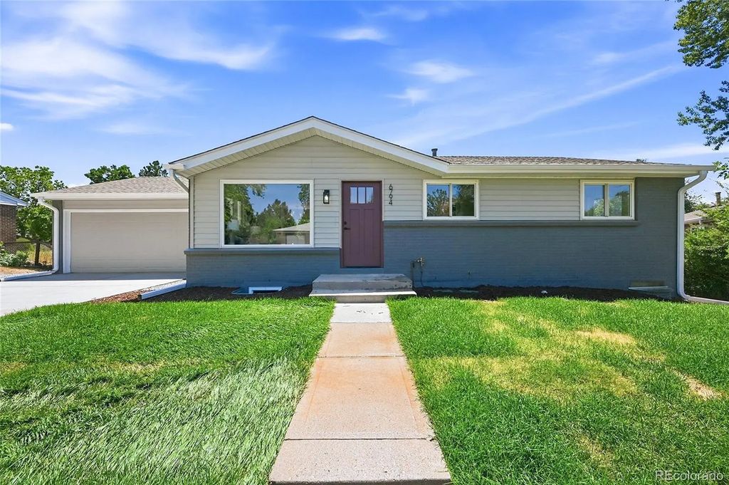 6794 S Ash Way, Centennial