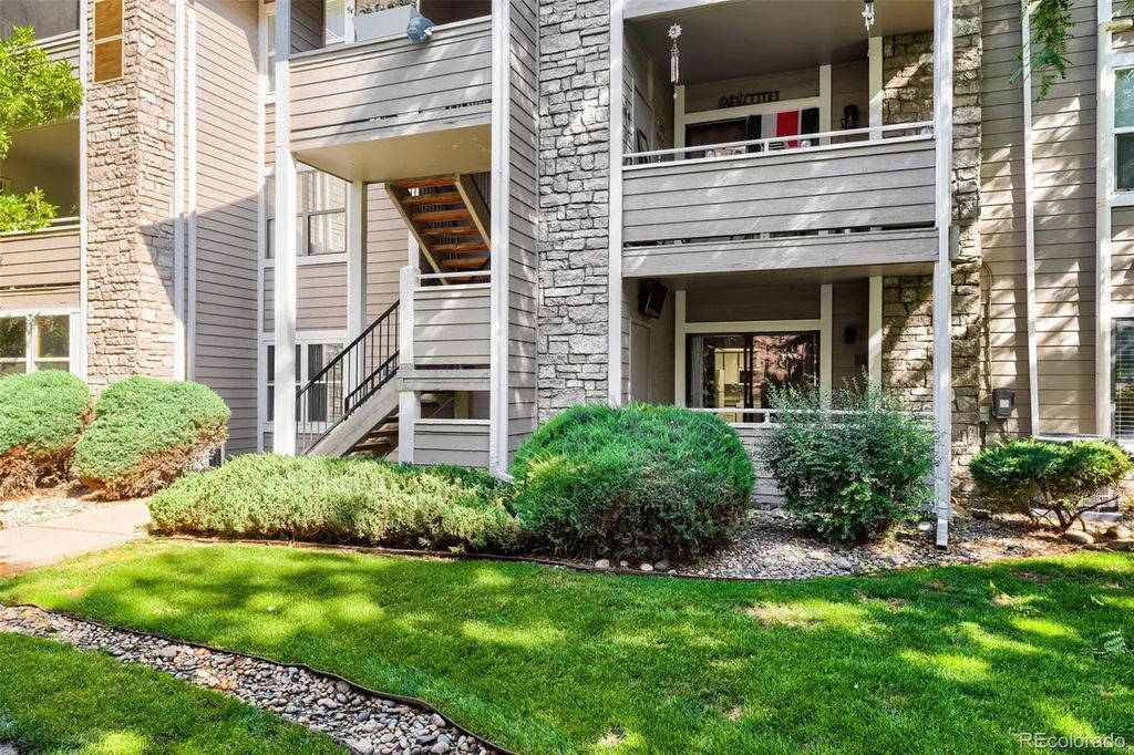 8378 S Upham Way B106, Littleton