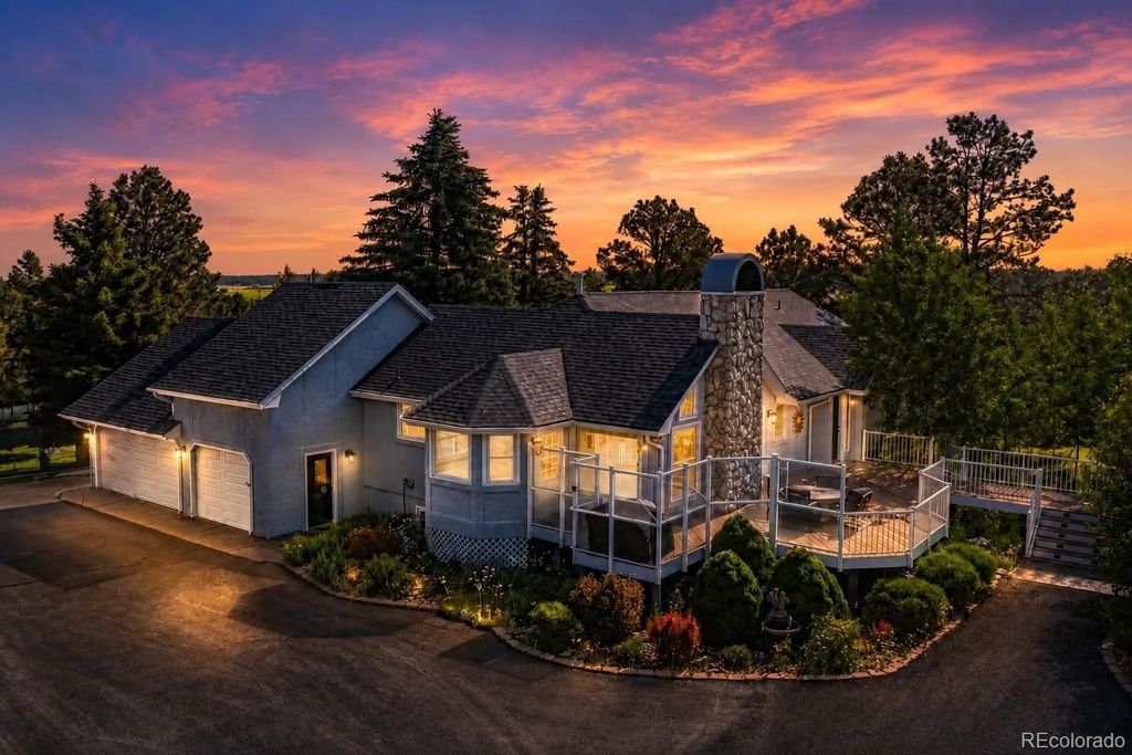 17815 Saddlewood, Monument
