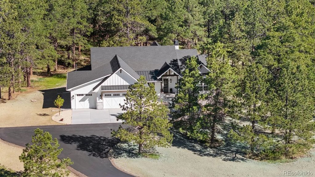 10697 Alamar Way, Colorado Springs
