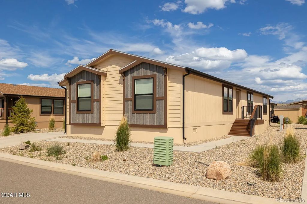 551 Summit Trail, Granby