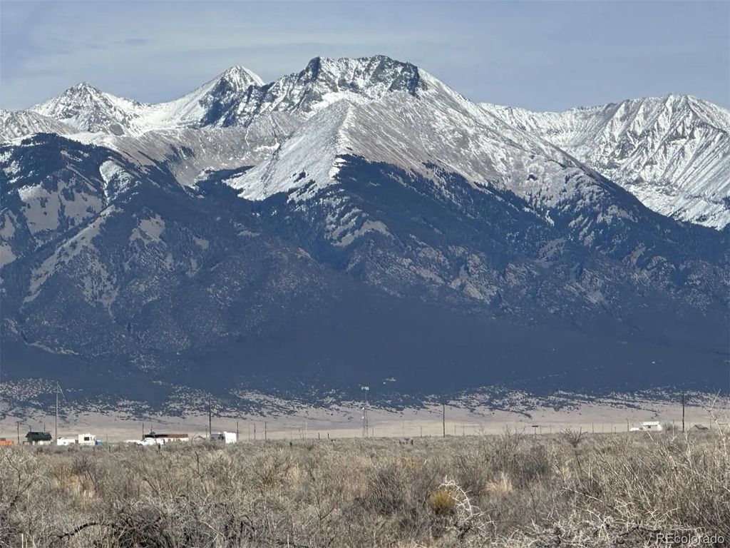 Palamino Avenue, Alamosa