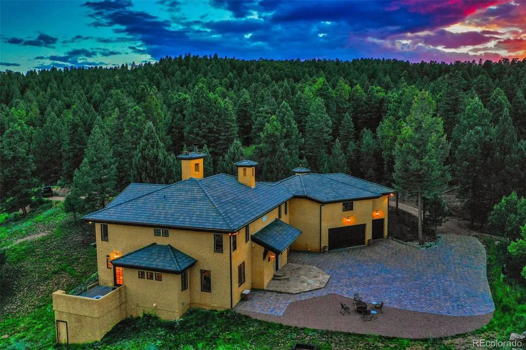 419 Lucky Lady Drive, Woodland Park
