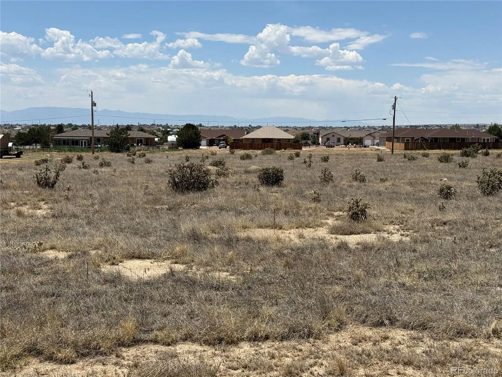 1275 N Marco Lane, Pueblo