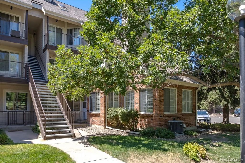 13833 E Lehigh Avenue D, Aurora