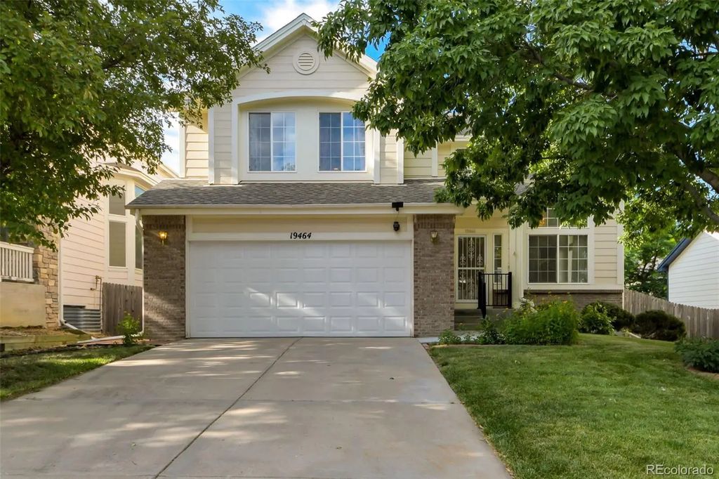 19464 E Bates Avenue, Aurora