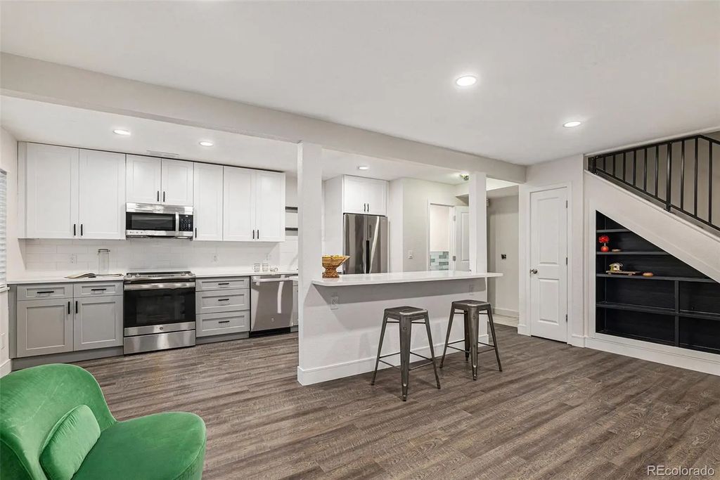 7995 E Mississippi Avenue C2, Denver