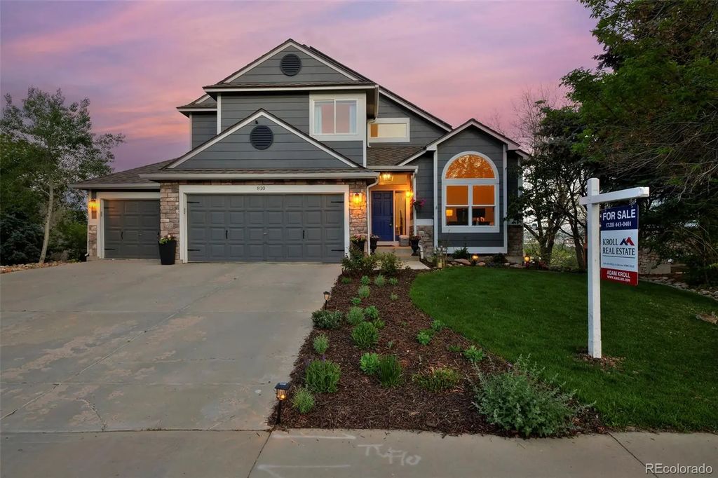 810 Trail Ridge Drive, Louisville