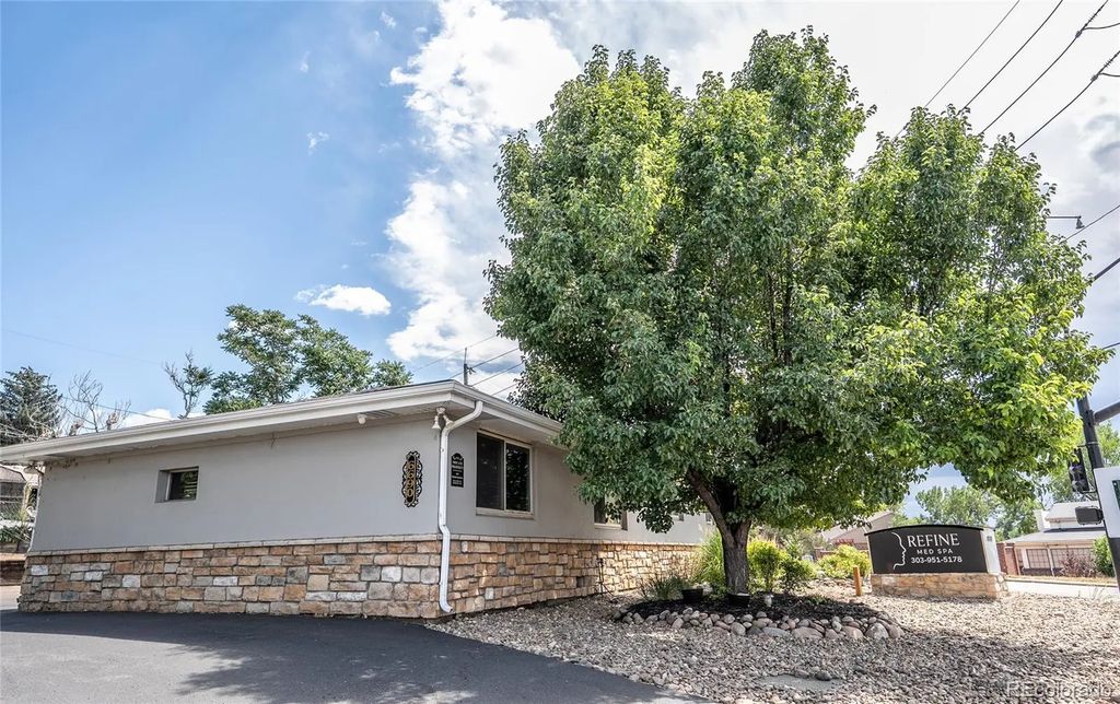 6690 S Broadway, Littleton