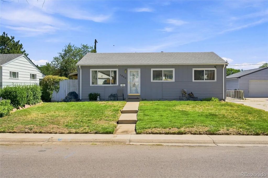 1640 S Julian Way, Denver