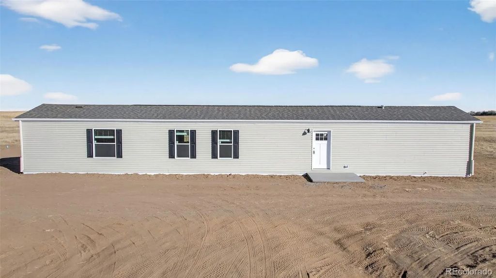6425 N Ramah Highway, Yoder