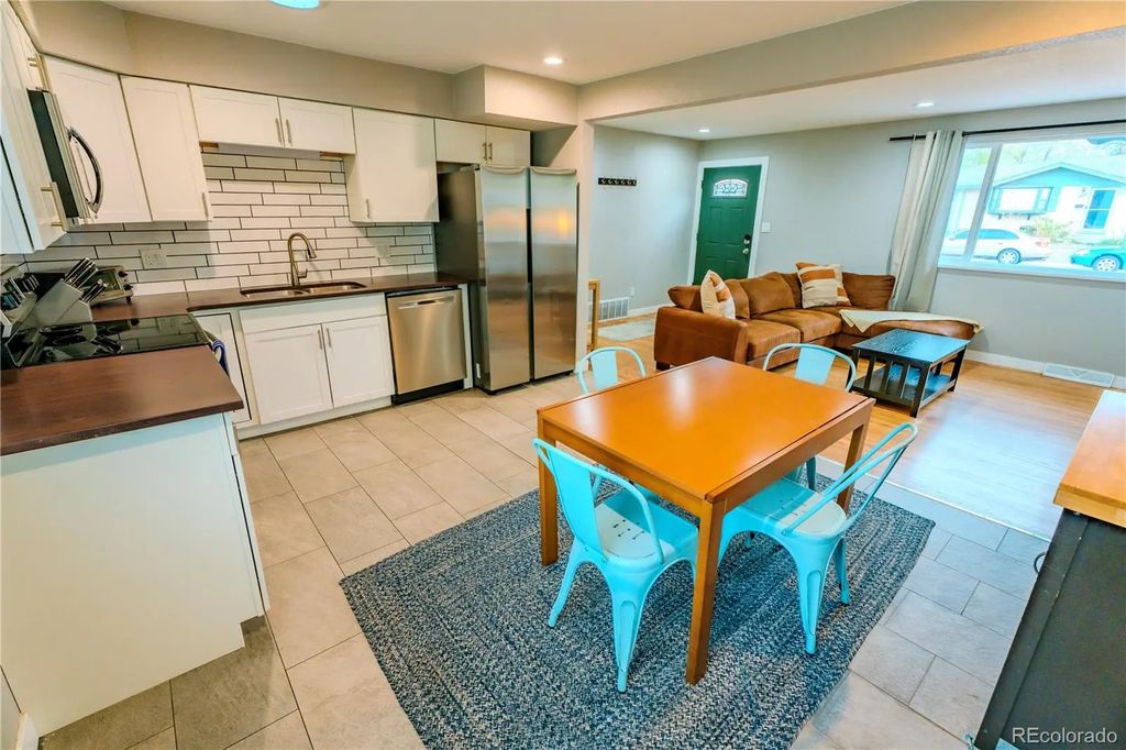 5643 W 67th Avenue, Arvada