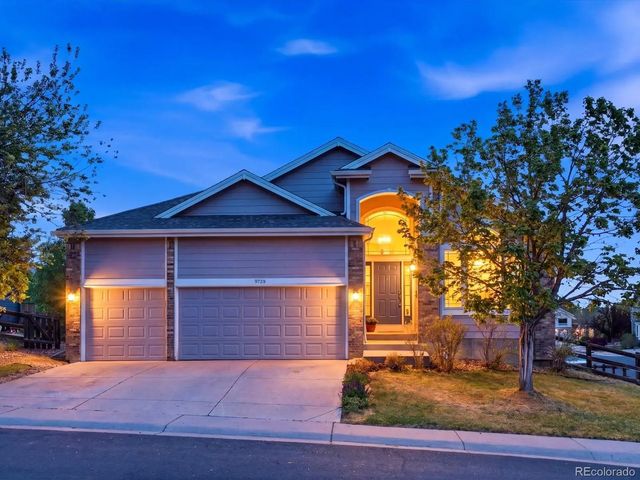 9729 Hummingbird Place, Littleton