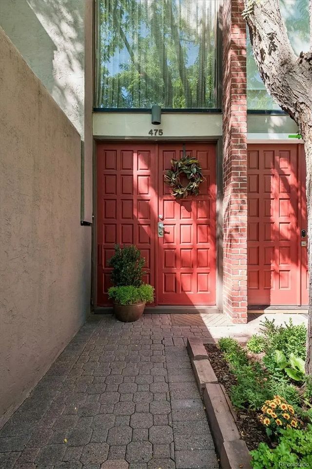 475 Columbine Street, Denver