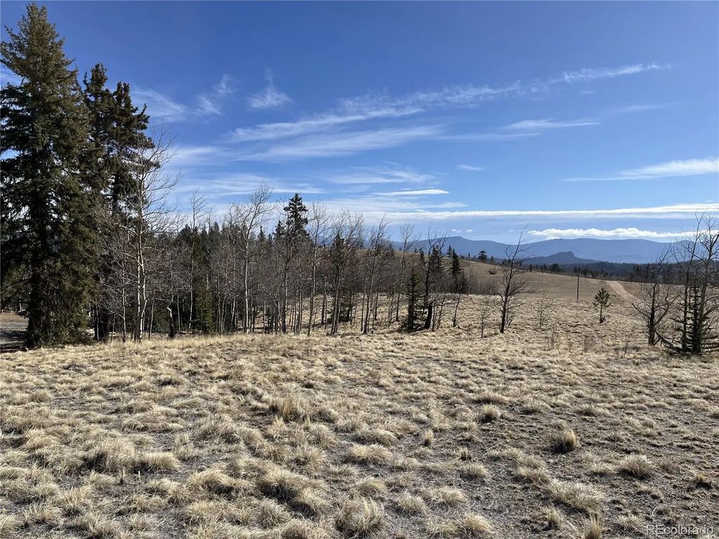 27 Warpath Road, Como