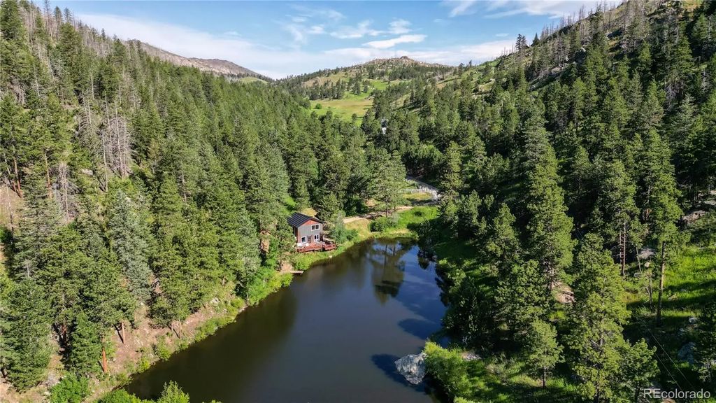 1268 Spring Valley Road, Bellvue