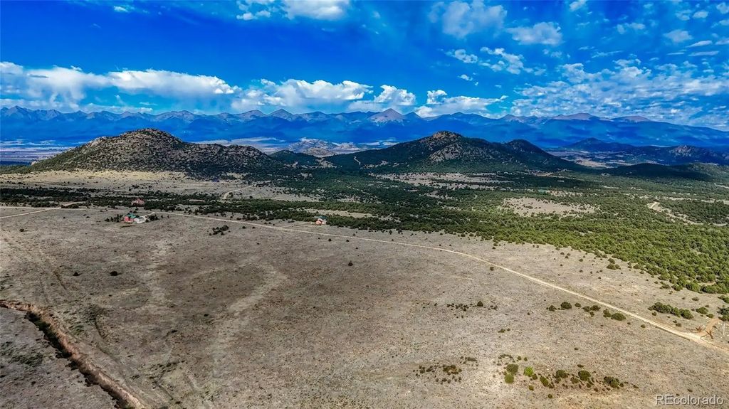 705 Riggs Road N, Westcliffe