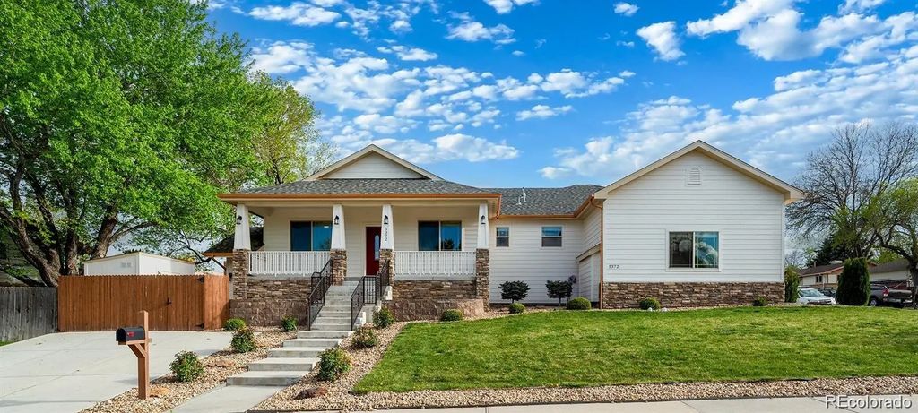 5372 W 68th Avenue, Arvada