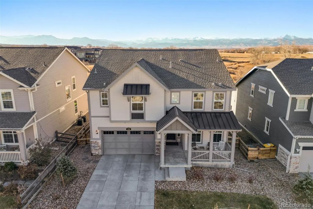 772 Carbonate Lane, Erie
