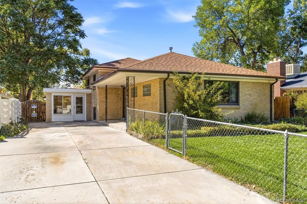2309 Oakland Street, Aurora