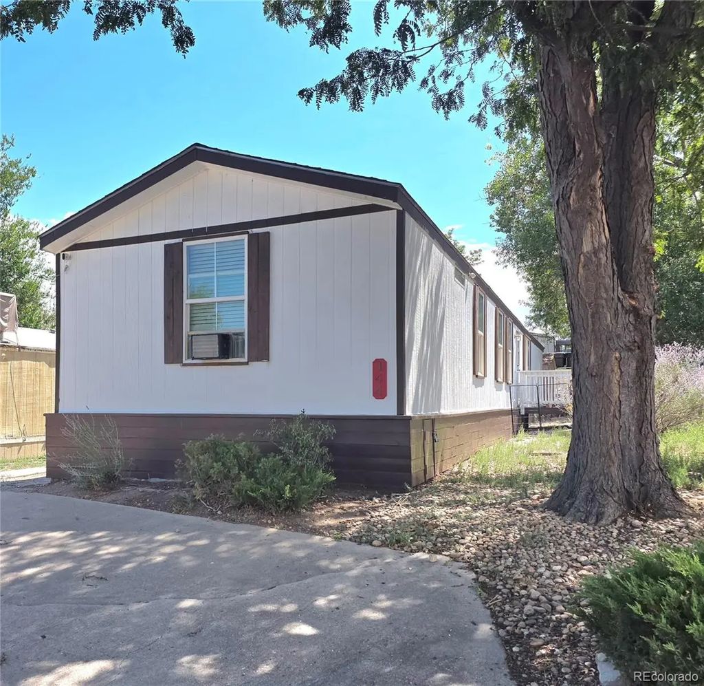 10201 Riverdale Road, Thornton