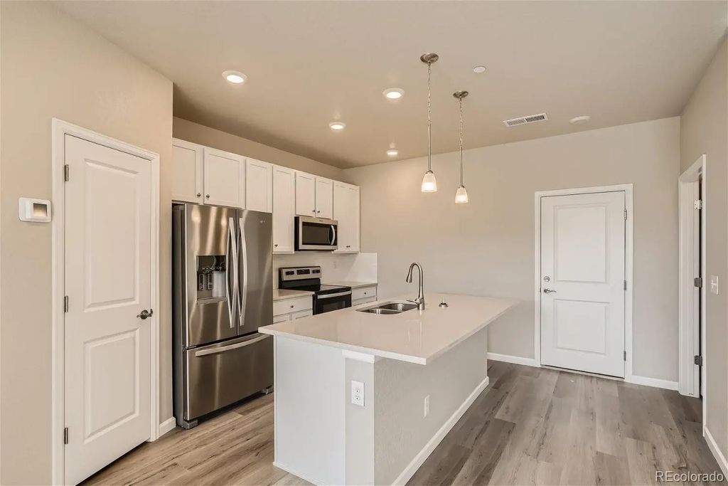 6700 Merseyside Lane, Castle Pines
