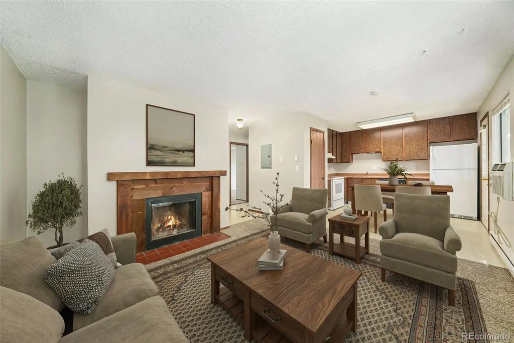925 Columbia Road 726, Fort Collins