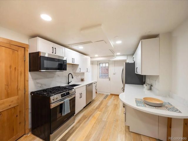 5012 W 36th Avenue 5, Denver