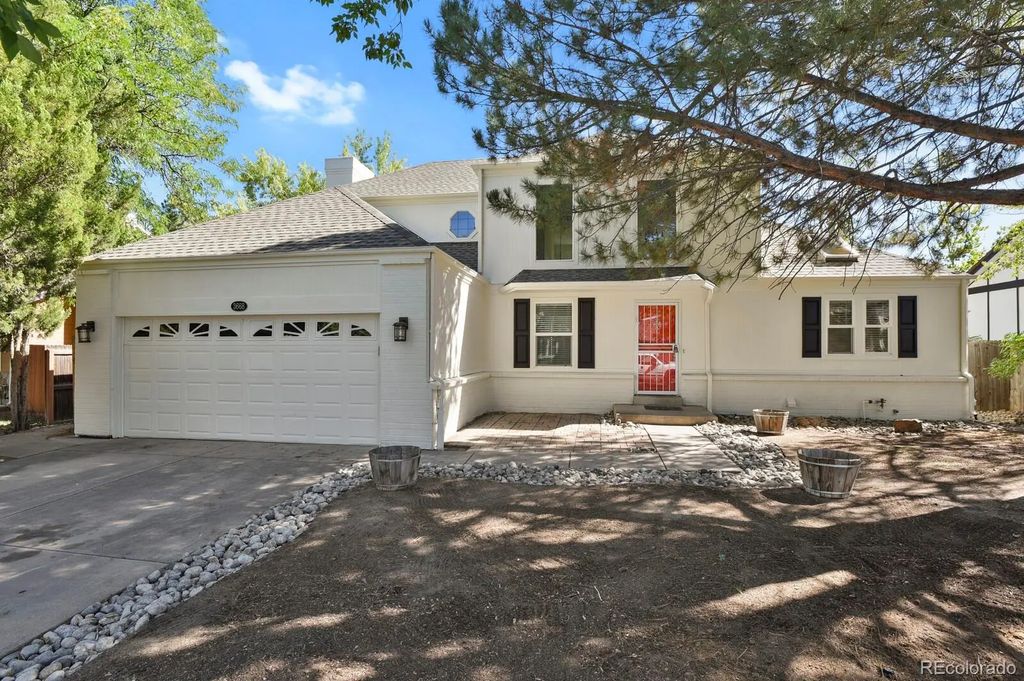 3668 S Waco Street, Aurora