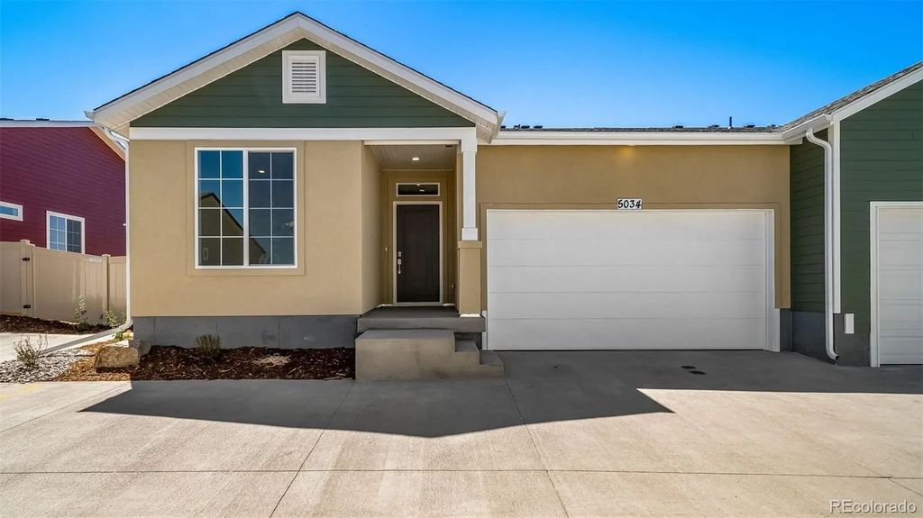 5012 N Tempe Street, Aurora