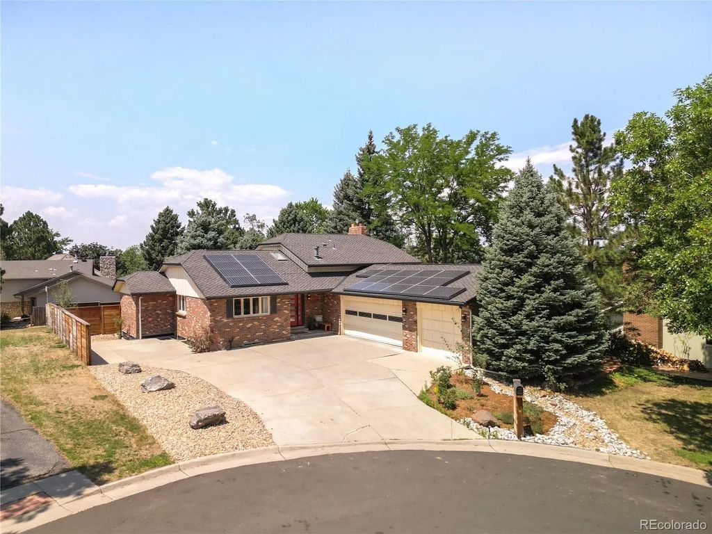 7773 S Oneida Court, Centennial