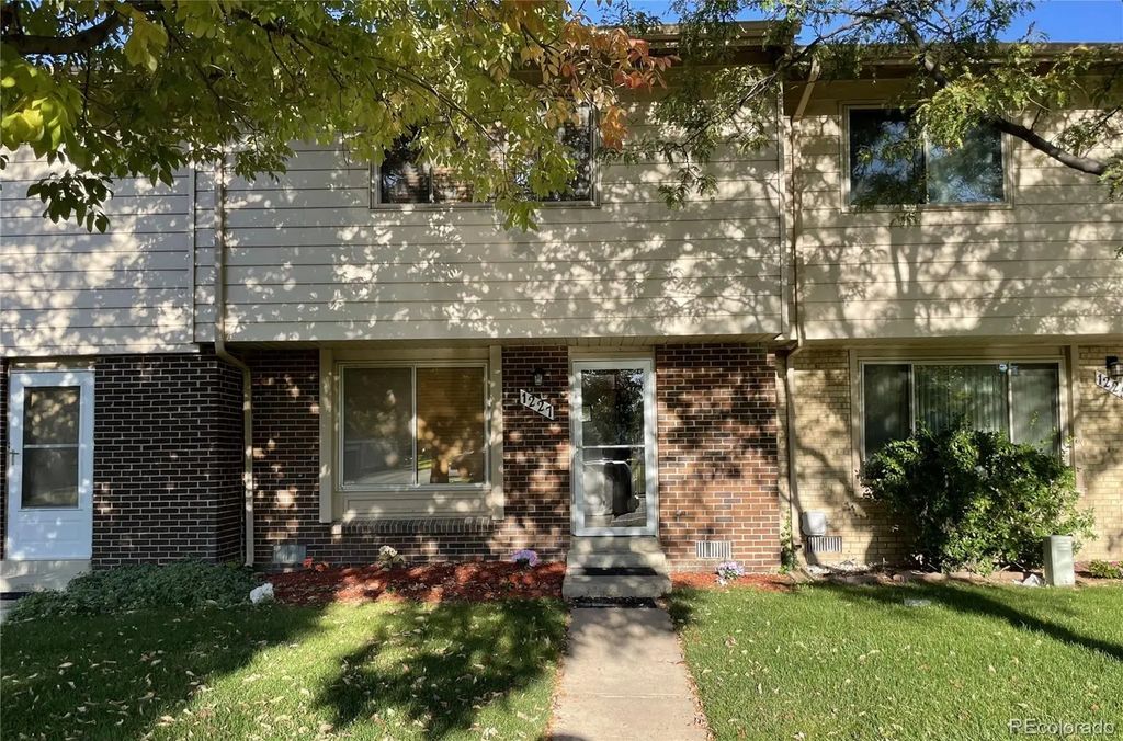 1227 S Uvalda Street, Aurora