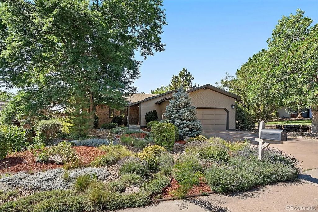 8756 W Iliff Avenue, Lakewood