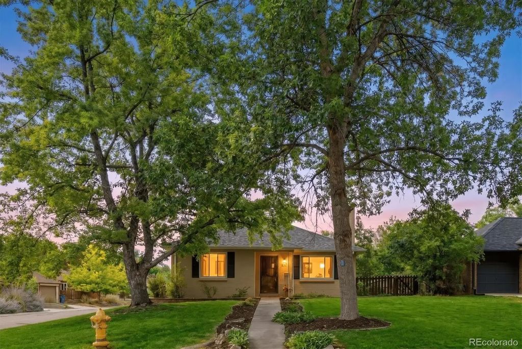 746 Ivanhoe Street, Denver