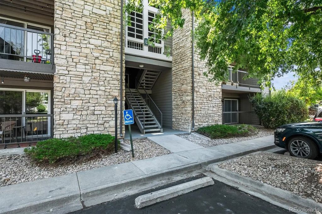 2575 S Syracuse Way L103, Denver