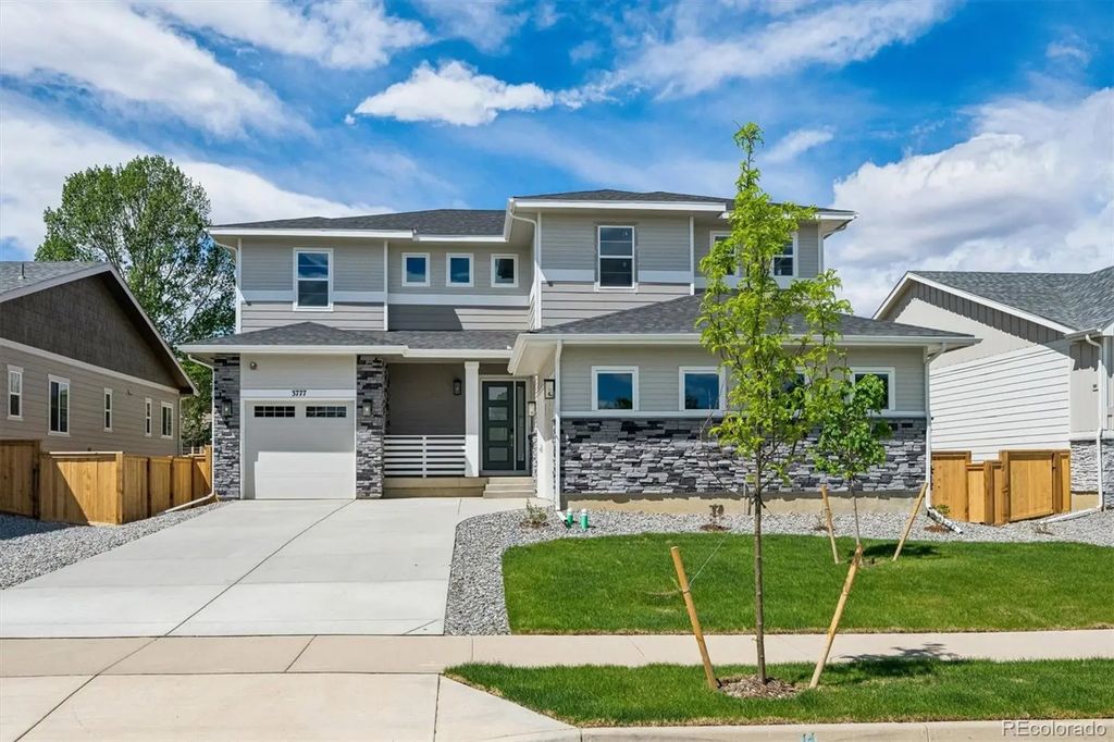 3777 Emerald Shore Circle, Loveland