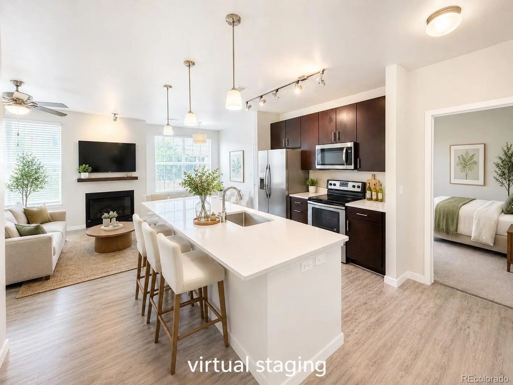 9227 Rolling Way 208, Parker