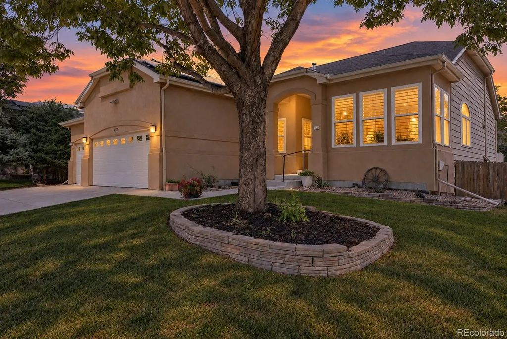 452 Orchard Way, Louisville