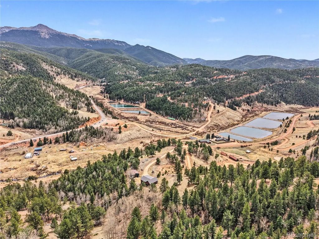 220 Rocky Mountain View, Divide