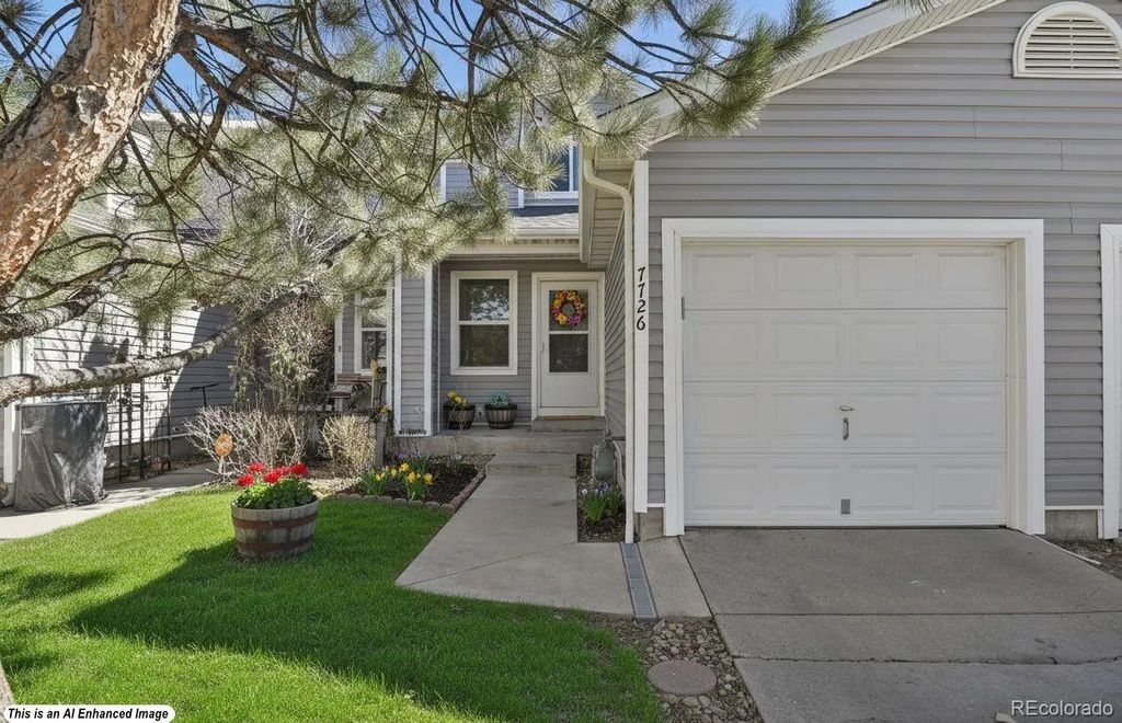 7726 S Kittredge Court, Englewood