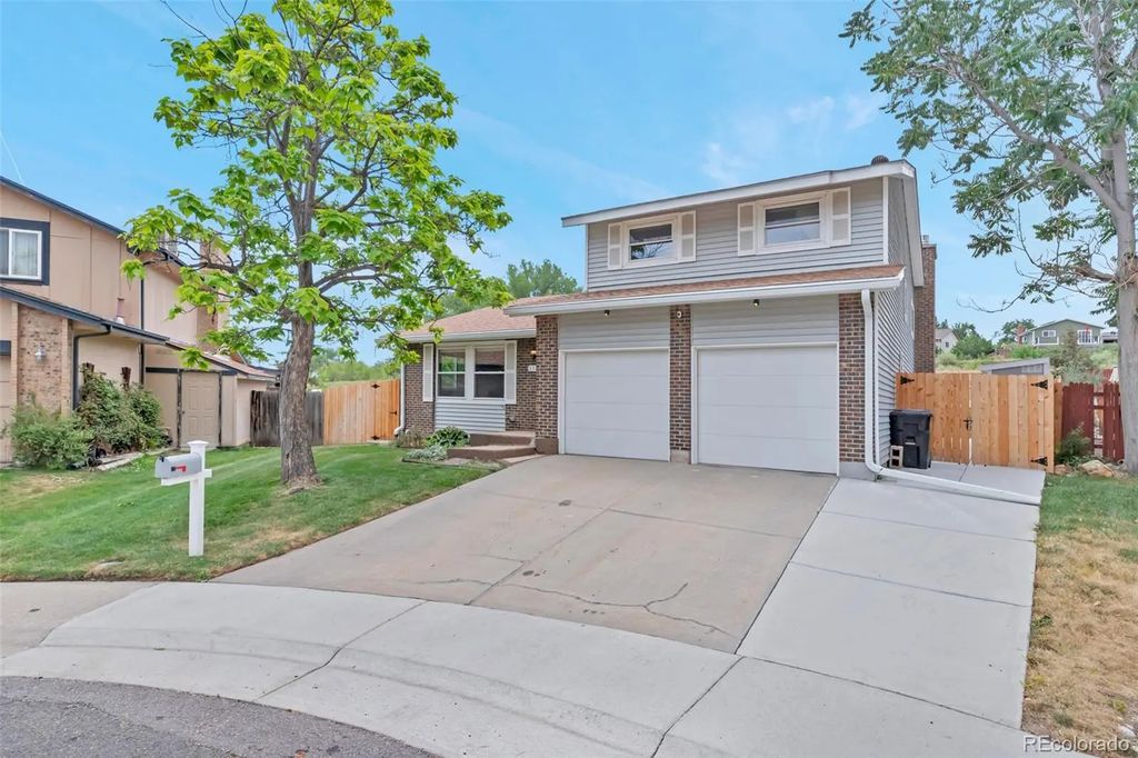 8348 W 77th Way, Arvada