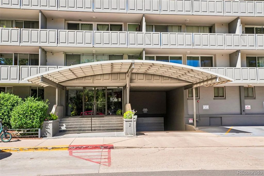 909 N Logan Street 5b, Denver