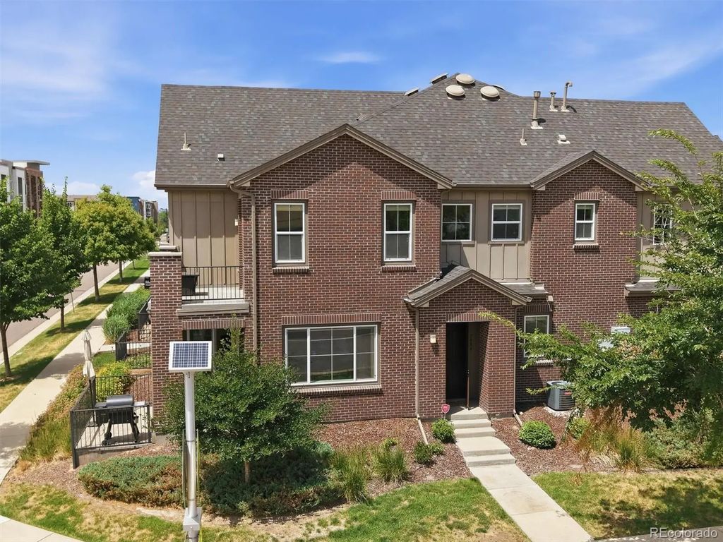 7486 S Logan Street, Littleton