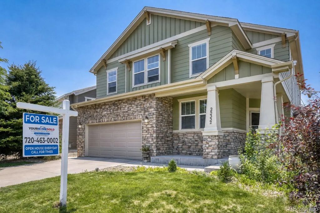 25332 E Indore Drive, Aurora