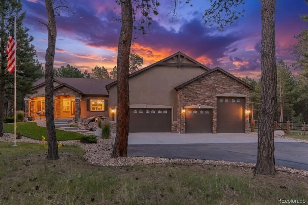15545 Pole Pine Point, Colorado Springs